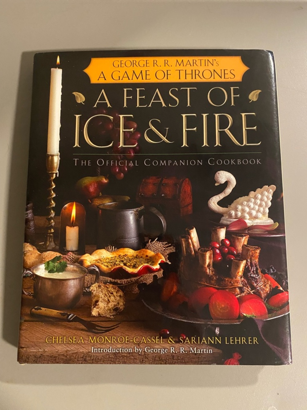 A Feast of Ice & Fire: Official Game of Thrones Cookbook - Rich Dark Cover